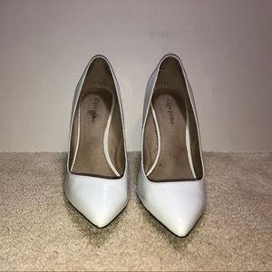 White Pumps